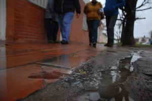 ELLITORAL_43081 | Mauricio Garín. Los problemas con las cloacas en el barrio se multiplican.