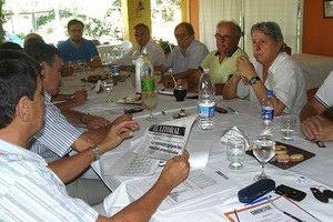 Agencia Reconquista Los miembros de la comisión directiva de Corenosa expresaron su malestar por la falta de soluciones para la región.