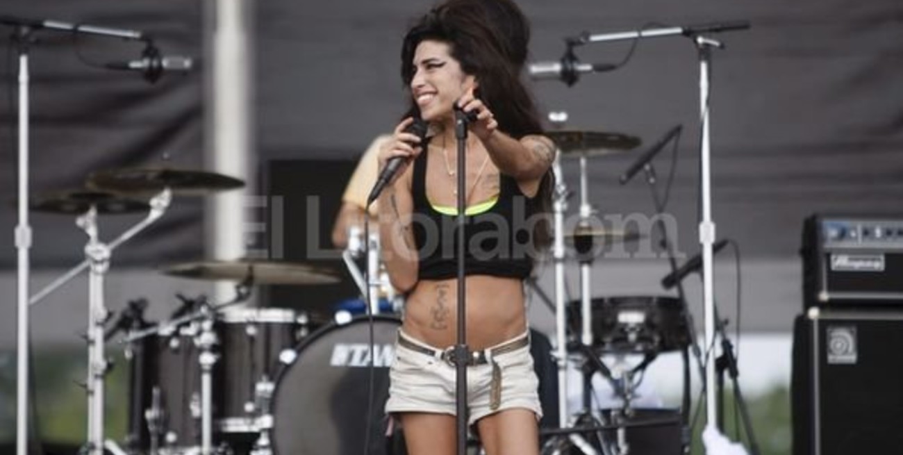 Amy Winehouse fue hallada muerta en Londres