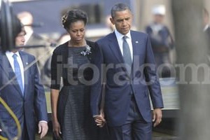 EFE El presidente de EEUU y la primera dama estadounidense llegan al parque y museo National September 11 Memorial , en el World Trade Center de Nueva York.