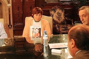 ELLITORAL_26501 |  Archivo Los padres de Fernanda recorrieron el país en busca de su hija y fueron recibidos hasta por el entonces presidente Néstor Kirchner.