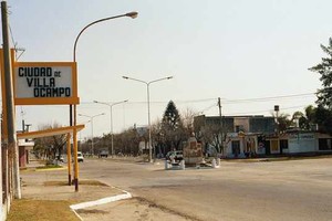 Archivo El Litoral De cada diez pacientes, siete corresponden a otras poblaciones y la gran mayoría son indigentes, por lo que se les debe proporcionar la totalidad de los medicamentos e insumos que su tratamiento demande.