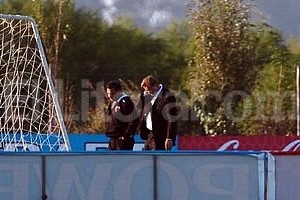 Flavio Raina Una de las tantas visitas del presidente Germán Lerche al entrenamiento de Antonio Mohamed. Todos los gestos de la dirigencia son positivos para que el entrenador siga sin preocupaciones por los resultados. Flavio Raina
