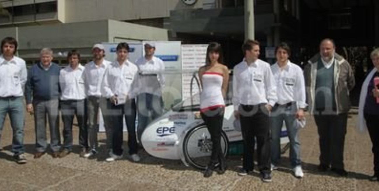 La UTN presentó su auto solar