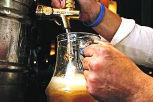 Archivo El Litoral El Encuentro reunirá a quienes elaboran cerveza en forma artesanal y a maestros cerveceros de la planta San Carlos y de Cervecería Santa Fe.