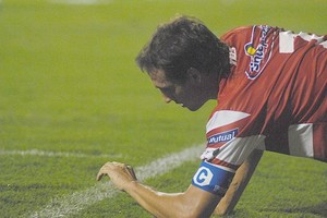 ELLITORAL_29817 |  Flavio Raina Está caído lo de Donnet. A pesar del esfuerzo que hizo el presidente Luis Spahn antes de viajar a China en las últimas horas, desde el entorno del volante esperancino no apareció una aceptación rotunda. Es más no que sí.