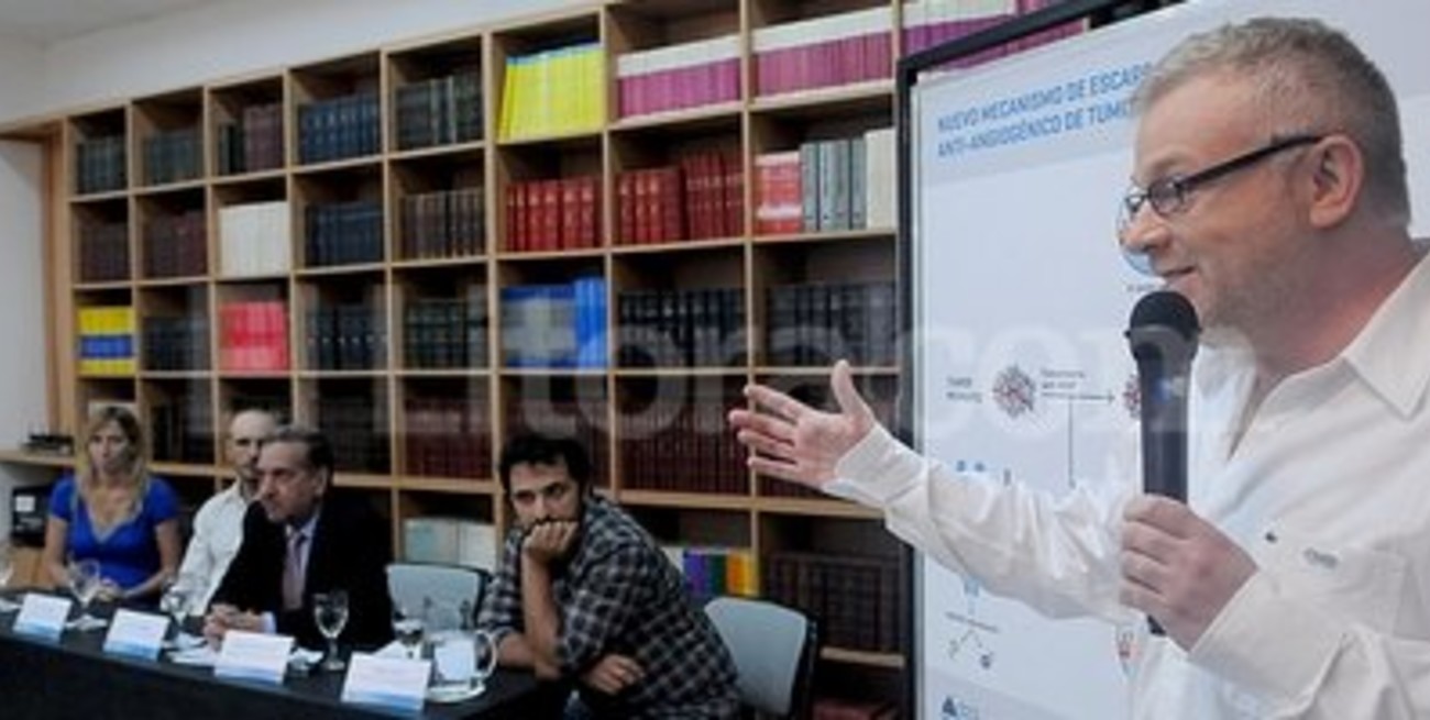 "Excepcional aporte" de investigadores argentinos en el tratamiento del cáncer