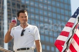 Gentileza Paramount Pictures En una impresionante crónica de la desmesura, Martin Scorsese narra el ascenso y declive del corredor de bolsa Jordan Belfort. Leonardo DiCaprio ofrece una de sus mejores interpretaciones.