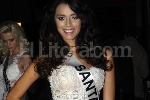 Gentileza Brenda González, nuestra embajadora de la belleza.