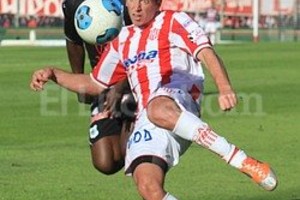 Pablo Aguirre Emanuel Moreno.