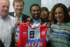 ELLITORAL_64536 |  Grupo Furia Tatengue (Facebook) La fotografía fue subida a Internet por un grupo de hinchas de Unión.