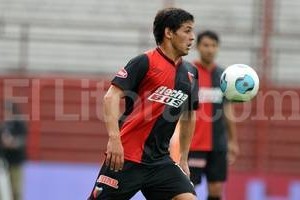 ELLITORAL_82654 |  Mauricio Garín. Cuando las  papas queman , el pibe Meli apareció con mucha personalidad para ganarse un lugar en el equipo.
