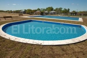 El Litoral Alto Verde / FinalizadaSe construyó un polideportivo, con dos piletas de natación y vestuarios. También se levantó un salón de usos múltiples y una cocina. La votación fue en 2008.