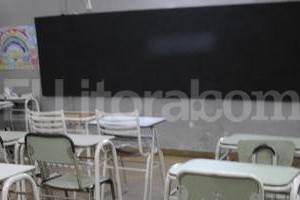 ELLITORAL_90304 |  Flavio Raina Hasta el viernes, las aulas de las escuelas públicas permanecerán vacías en este desprolijo inicio del ciclo lectivo 2014.