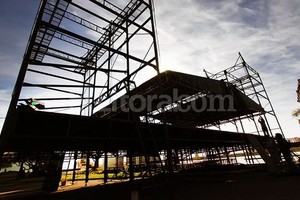 ELLITORAL_61056 | MCSF El escenario se montó a la altura de El Faro