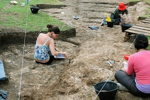 ELLITORAL_76464 |  Archivo - Telam Excavaciones en el campo de batalla de la Vuelta de Obligado.