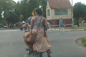 Rodrigo Díaz Envianos tus denuncias, reclamos o comentarios de sucesos que te parezcan relevantes. Si fuiste testigo de algún hecho que merezca ser la noticia del día, esperamos tu aporte. Porque tu mirada cuenta.