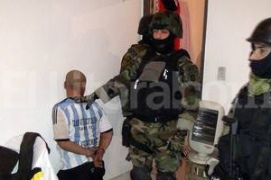ELLITORAL_96818 |  agencia Télam Juan Abel Leiva fue atrapado por las TOE el 29 de mayo, en la provincia de Buenos Aires.