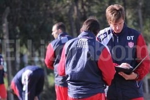 ELLITORAL_78293 |  Archivo El Litoral. Tiene los 11 en carpeta. Resta que los diga.