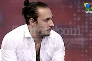 ELLITORAL_71684 |  Digitalización de imagen de TV Leo Fariña entrevistado por Rial y su panel.