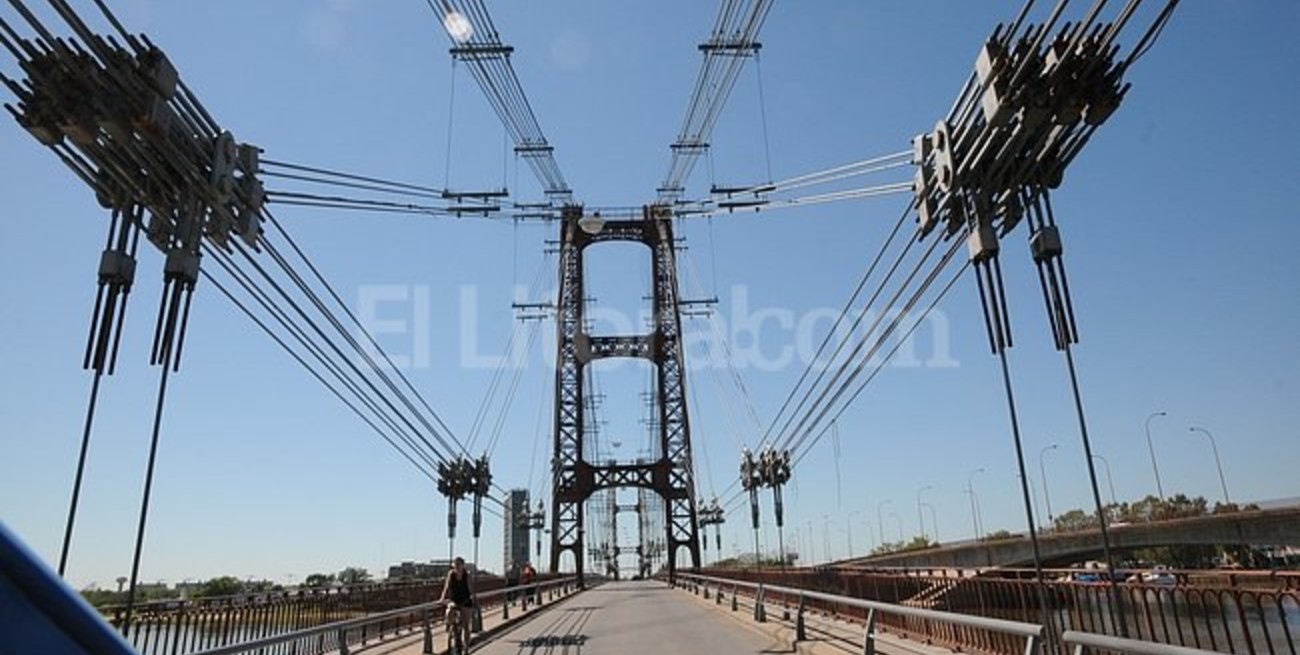 Se evaluará el estado de la superestructura del puente Colgante