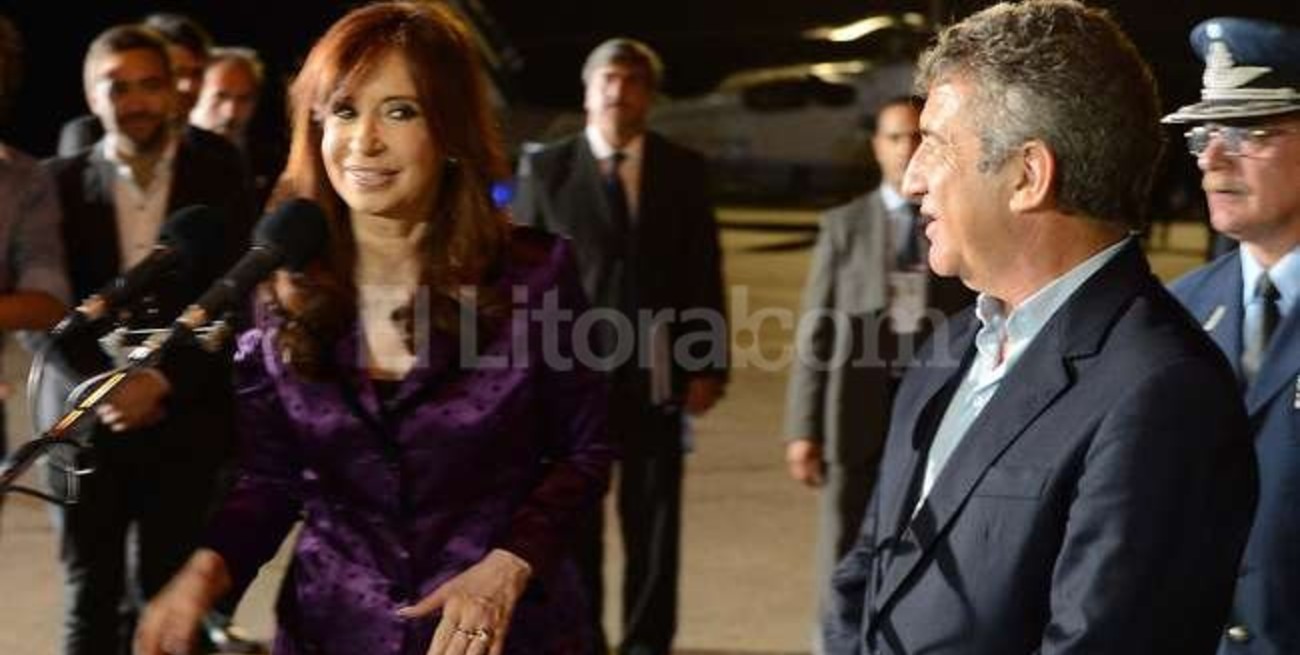 La presidenta arribó anoche a Paraná