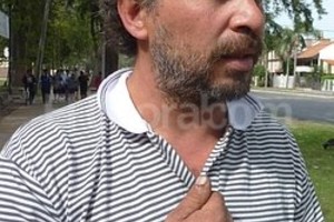 ELLITORAL_105428 | Danilo Chiapello José Luis Serra es mecánico de profesión. Llevaba una vida tranquila junto a su familia, hasta que una de sus hijas fue testigo del robo de una moto, junto a su casa.