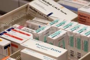 Archivo El Litoral. Las tratativas se habían iniciado hacía algo más de dos meses, pocos días después de que el gobierno le aprobara un alza del 5% en los remedios, que también había sido bienvenido, aunque considerado escaso.