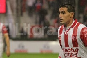 Remigio Bouquet El entrerriano Fausto Montero, con pasado reciente en Primera División, es el apuntado para ingresar a la zona de medios como reemplazante natural de Martín Fabro. Entre lesiones y expulsiones, el Memo no pudo afirmarse todavía como titular en el once de Leonardo Carol Madelón.