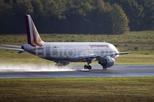 ELLITORAL_119021 |  EFE/Rolf Vennenbernd (Archivo) Un avión Airbus A320 de German Wings, como el que se estrelló.