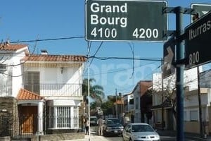 Danilo Chiapello Sin paz. Desde hace tiempo, barrio Siete Jefes viene siendo duramente castigado por la delincuencia. ¿Hasta cuándo? se preguntan sus vecinos.