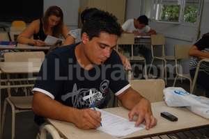 ELLITORAL_122637 |  Archivo El Litoral Hasta ahora, el examen concursal se tomaba de forma presencial, pero sólo se presentaba el 50 % de los inscriptos