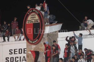 ELLITORAL_122958 |  Manuel Fabatía Los hinchas sabaleros podrán festejar en el estadio el cumpleaños del club