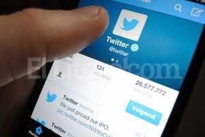 ELLITORAL_120320 |  Agencia EFE Twitter continúa mejorando la plataforma por pedido de los usuarios. La novedad es más espacio para citar y comentar  tuits