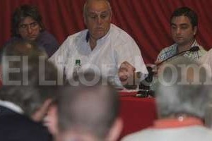 Manuel Fabatía (Archivo) La imagen corresponde a la última asamblea realizada en Unión. Ingresá y mirá el temario.