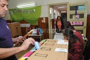 ELLITORAL_121568 |  Flavio Raina Elecciones PASO en Santa Fe