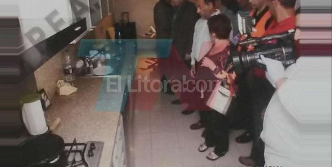Difunden fotos de los peritajes realizados en el departamento de Nisman