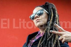 Gentileza producción Miss Bolivia es el nombre que eligió Paz Ferreyra al momento de decidir arrancar su proyecto musical, cuando vivía en la calle Bolivia y Camarones (La Paternal)