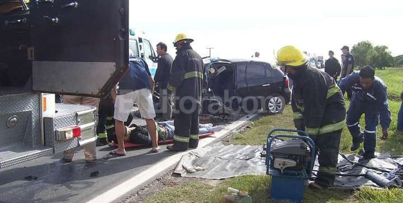 Tres heridos graves en un accidente en la Ruta Nacional 11