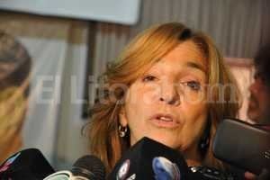 ELLITORAL_121717 |  Mauricio Garín Desafío.  Para seguir, hay estar juntos , expresó Silvina Frana esta mañana en una entrevista con El Litoral.