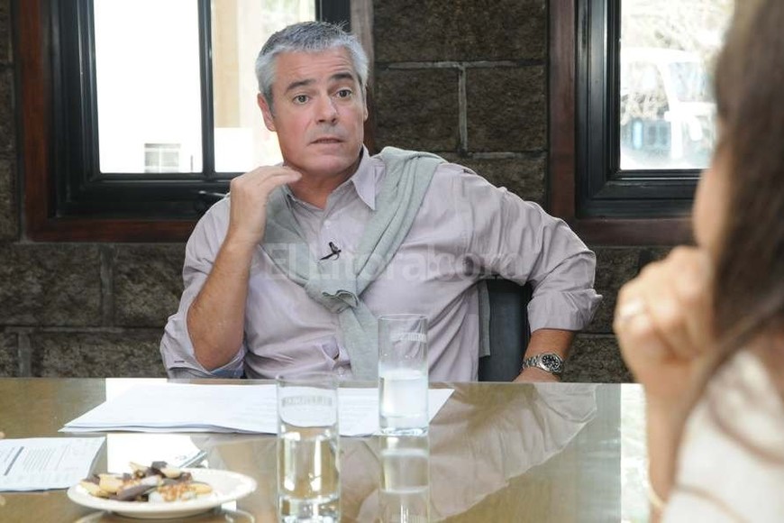 ELLITORAL_125849 | Flavio Raina Diego Degano, en El Litoral, respondió a cada consulta de los actores sociales. Mirá un fragmento en video.