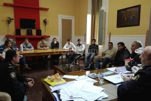 Gentileza Federico Galán Cónclave. Centros de estudiantes y consejeros fueron recibidos por la cúpula policial en la sede de la Regional XI el lunes pasado.