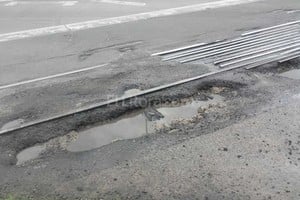 ELLITORAL_162598 |  Periodismo Ciudadano / WhatsApp El pavimento se volvió a deteriorar