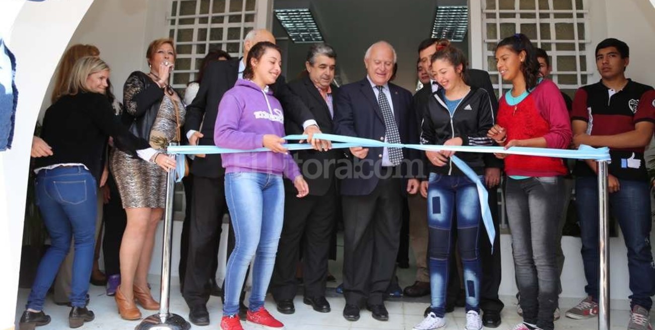 Lifschitz inauguró las obras de ampliación de la escuela Agrotécnica de Colonia Mascias
