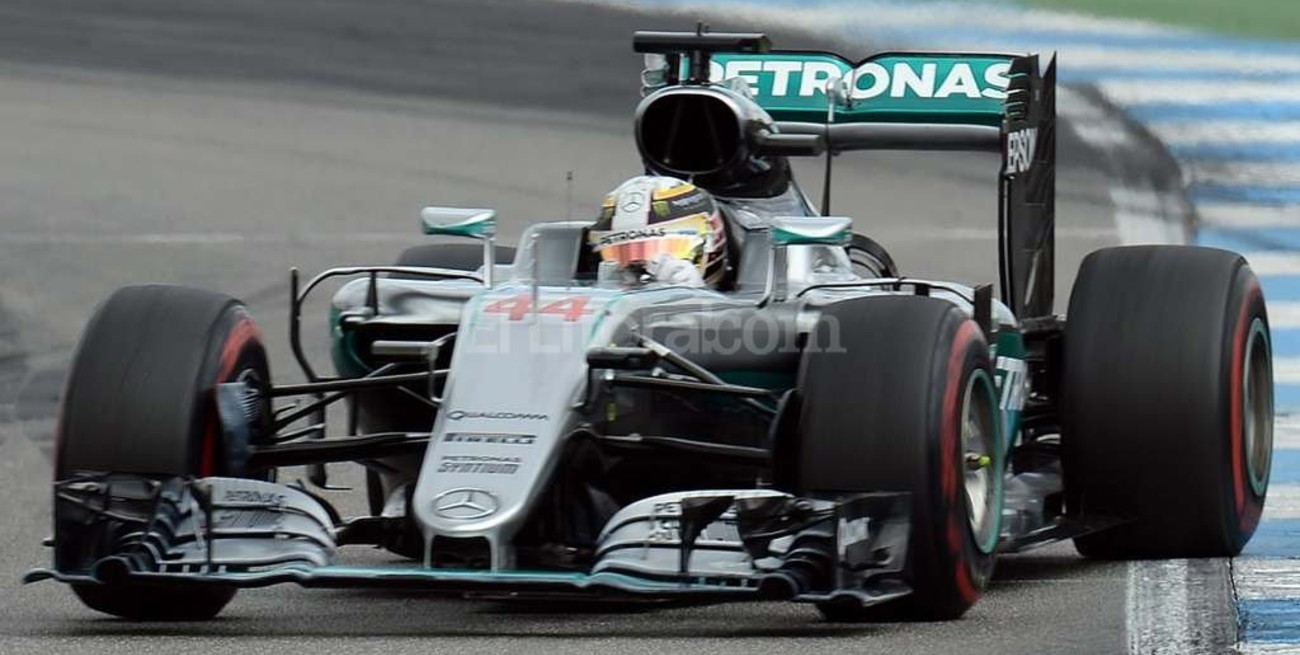 Hamilton gana en Alemania y se consolida en la punta