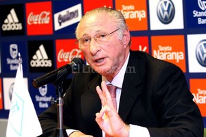 ELLITORAL_130014 |  Archivo DyN El vocero de AFA se refirió con términos elogiosos a Lerche:  Fue un dirigente que se destacó por la defensa a ultranza del club Colón .