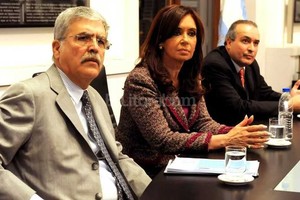 ELLITORAL_154189 |  Archivo El Litoral / Télam Julio De Vido, Cristina Fernández de Kirchner y José López, el funcionario detenido este martes