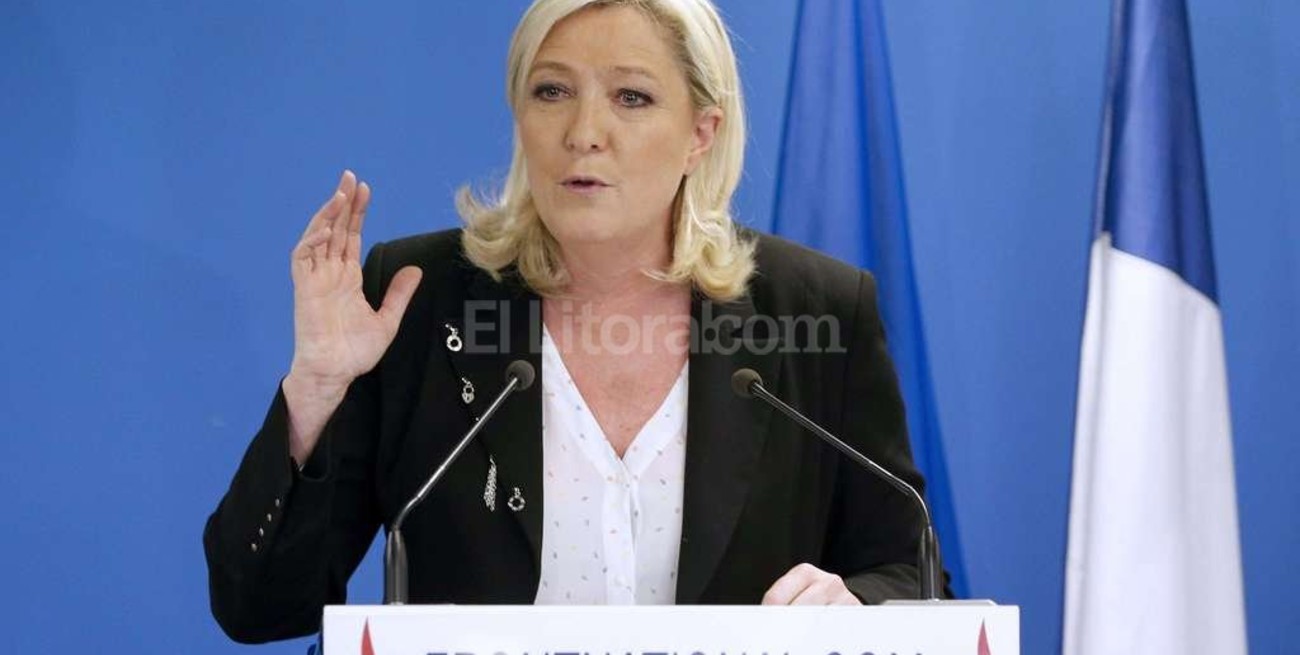 Marine Le Pen: "Francia debe armarse contra el terrorismo islamista" 