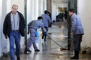 ELLITORAL_135860 |  Archivo El Litoral El 11 de abril de 2005, varios presos fueron quemados vivos, otros degollados y los más, acuchillados con facas en el penal corondino.