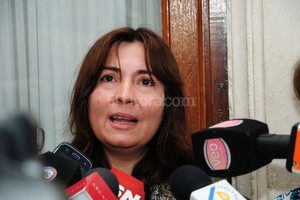 ELLITORAL_132586 |  Flavio Raina ¡Tan inoperante se puede ser! , dijo Alicia Mattioli después de la reunión con Débora Coticchini.